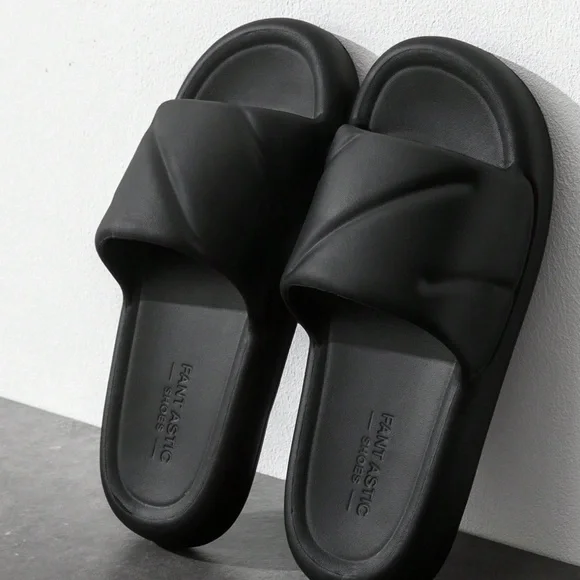 Thick-Soled House, Non-Slip Wear-Resistant Soft Comfortable Slipper Amazon.com | rosyclo Cloud Pillow Slippers for Female and  main image 2